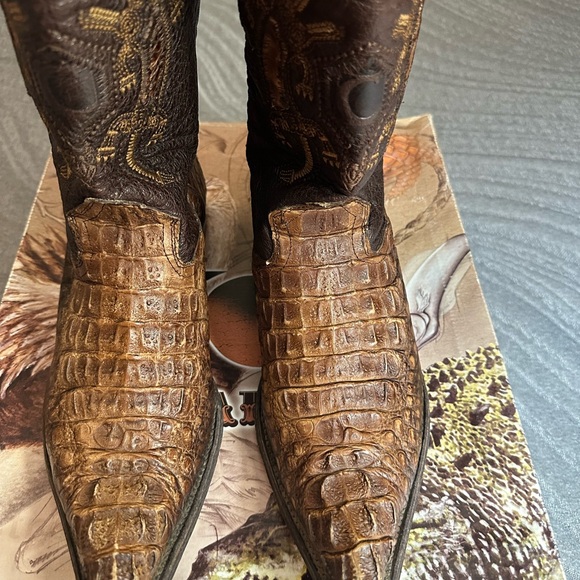 A Hornback alligator out of my personal collection of Cuadra boots - Picture 4 of 4